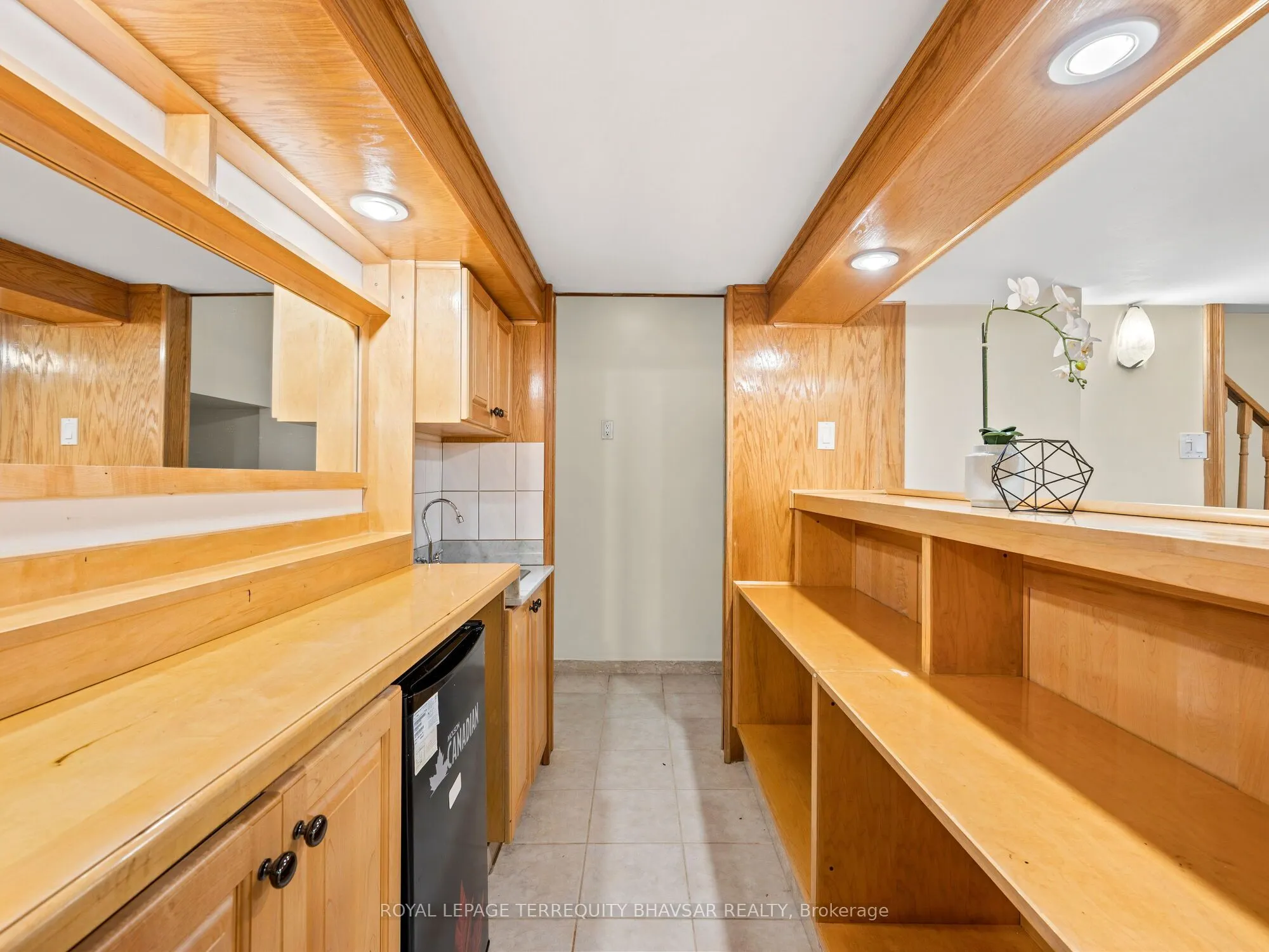 3118 Shadetree Drive