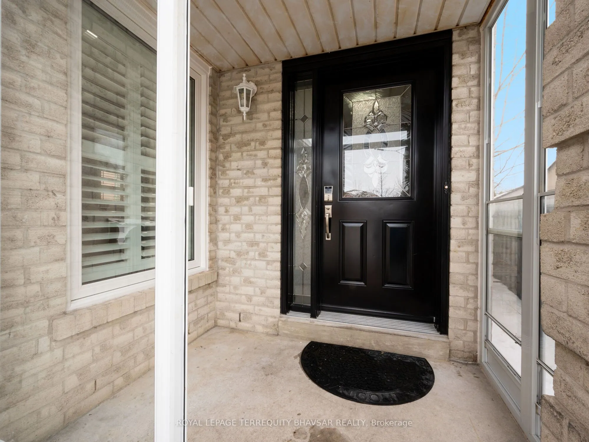 3118 Shadetree Drive