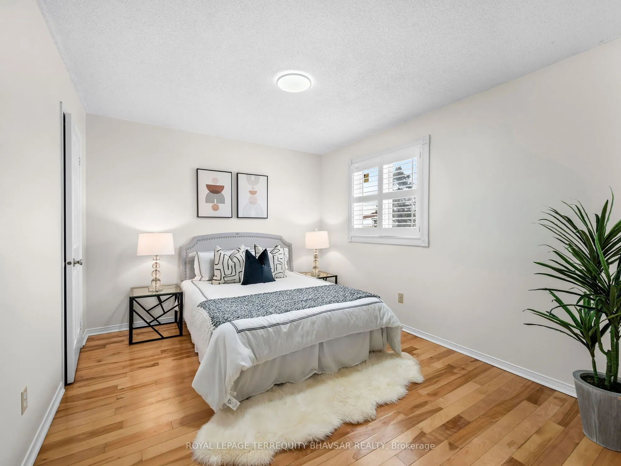 3118 Shadetree Drive