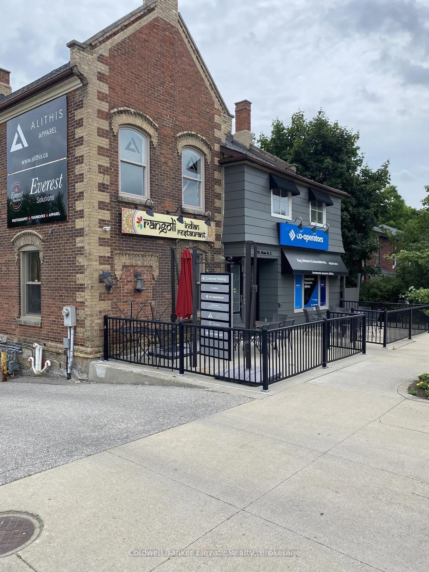 115 Main Street S