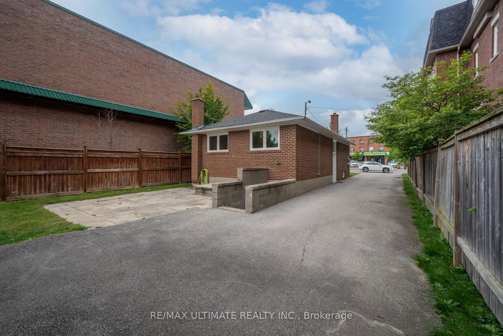 2966 Islington Avenue