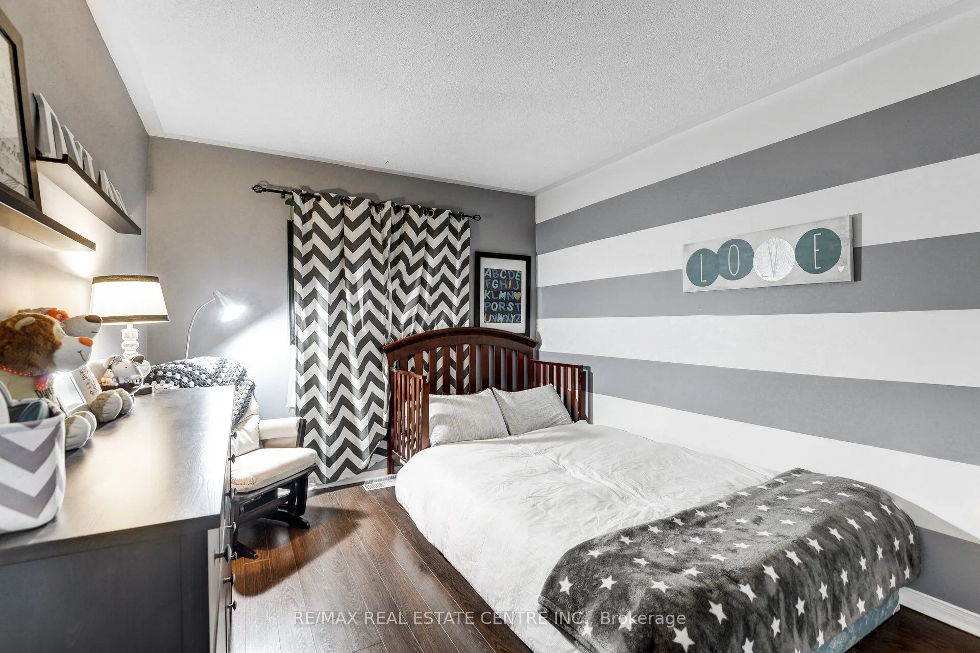 226 Howard Crescent
