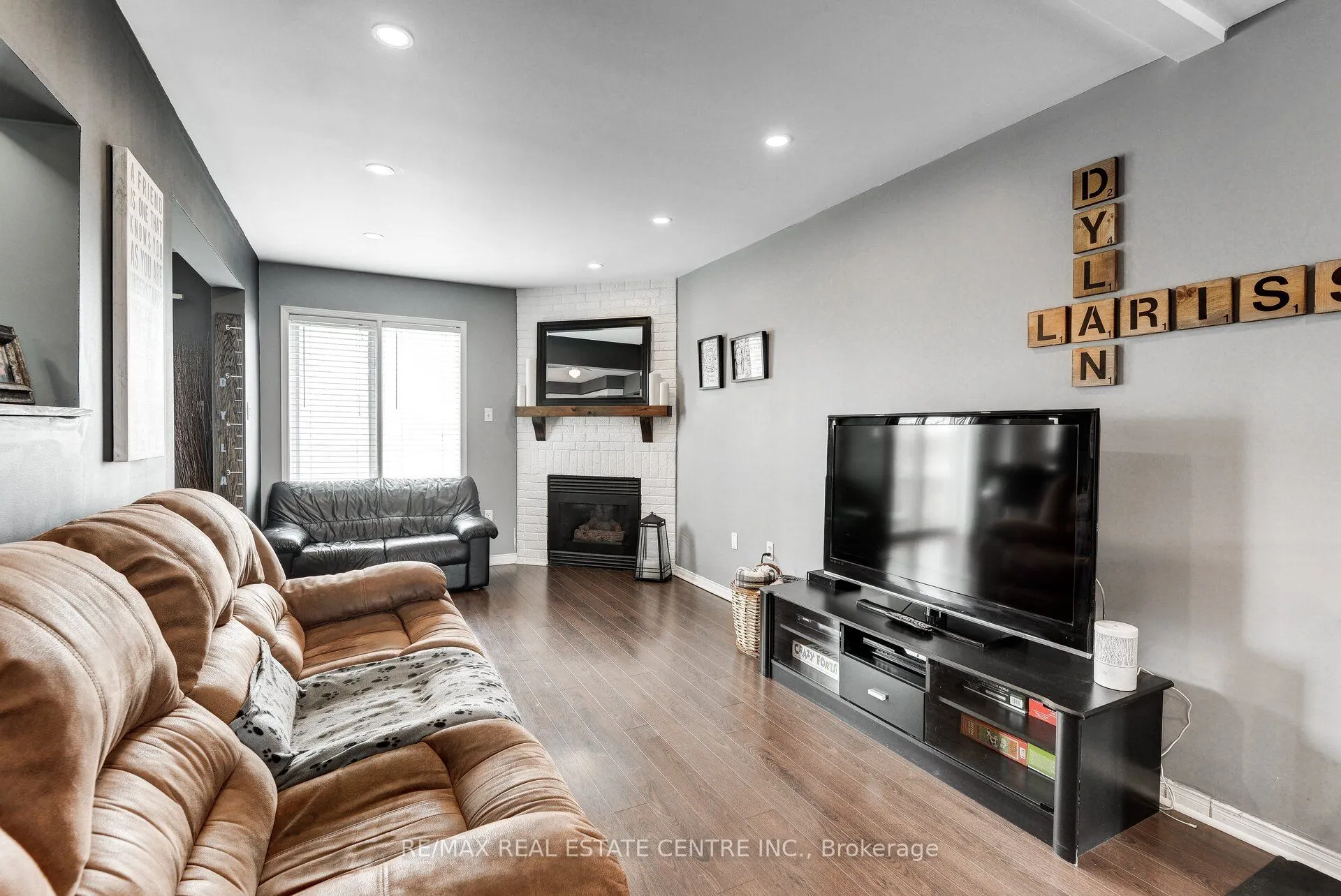 226 Howard Crescent