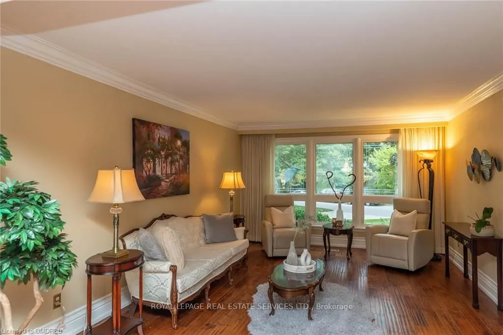 2123 Kawartha Crescent