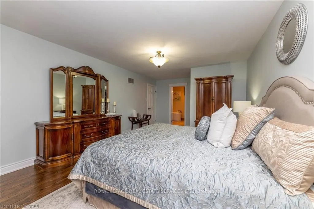2123 Kawartha Crescent