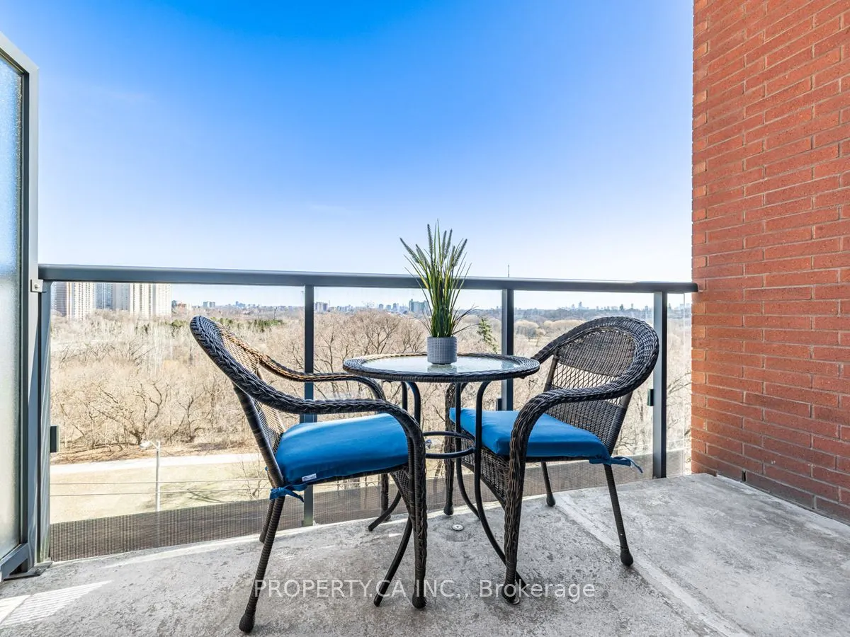 35 Fontenay Court #505