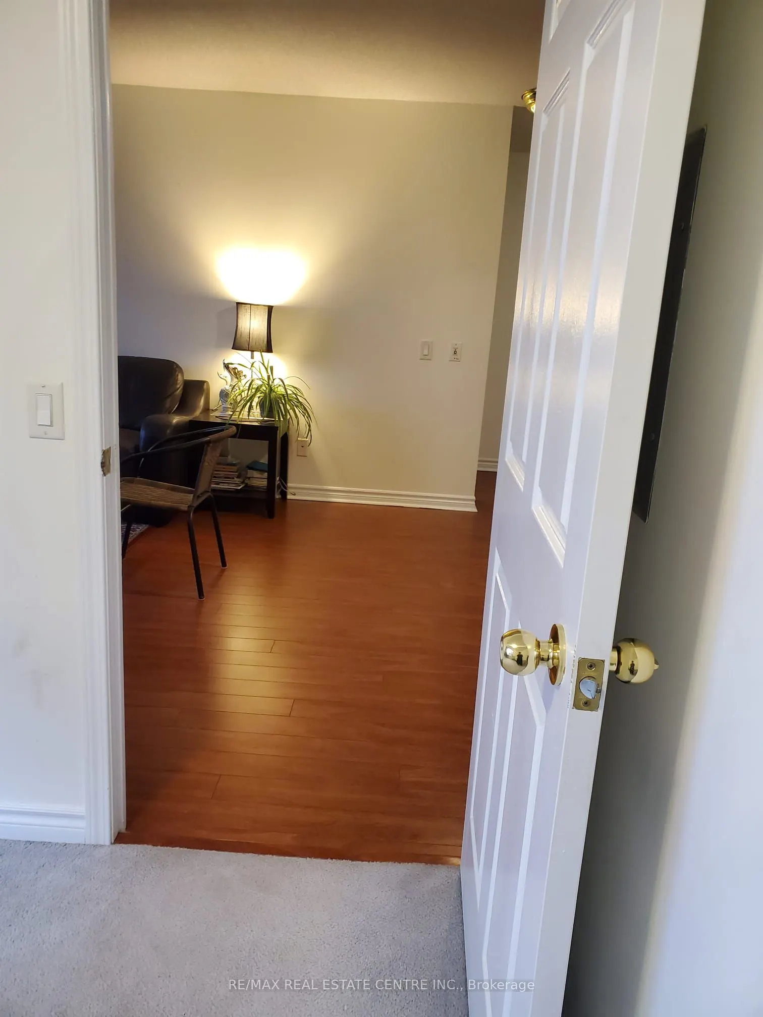 25 Kingsbridge Garden Circle #1421