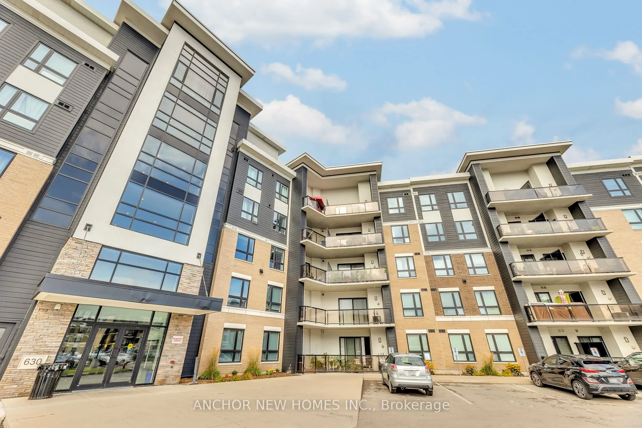 630 Sauve Street, #317