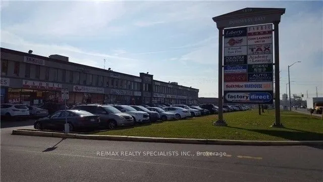 1310 Dundas Street E, #216