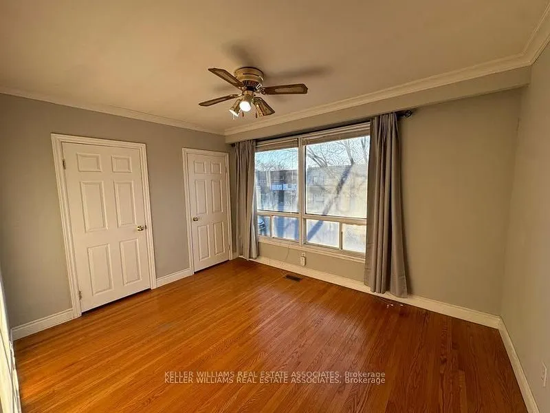 308 Lakeshore Road E, #2