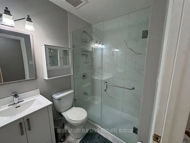 308 Lakeshore Road E, #2