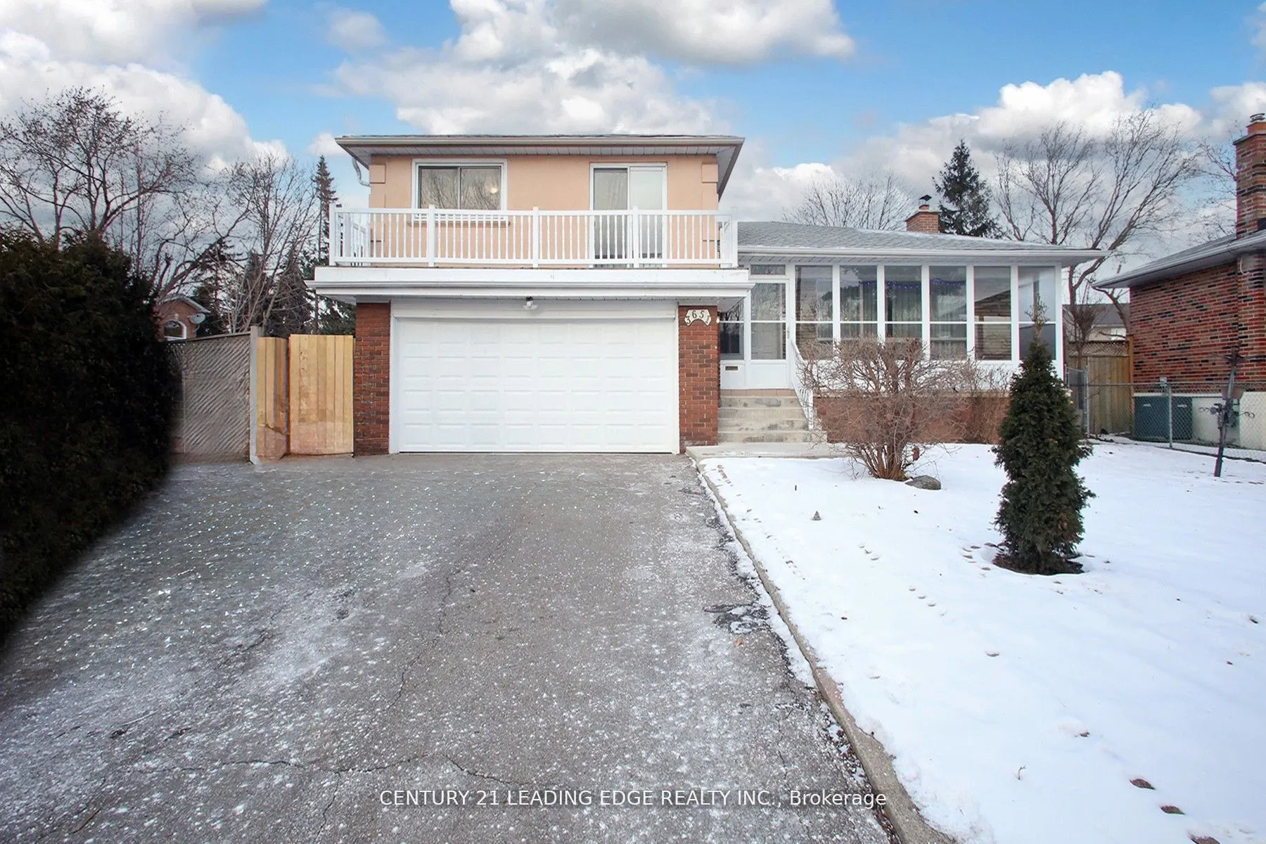 3651 Broomhill Crescent