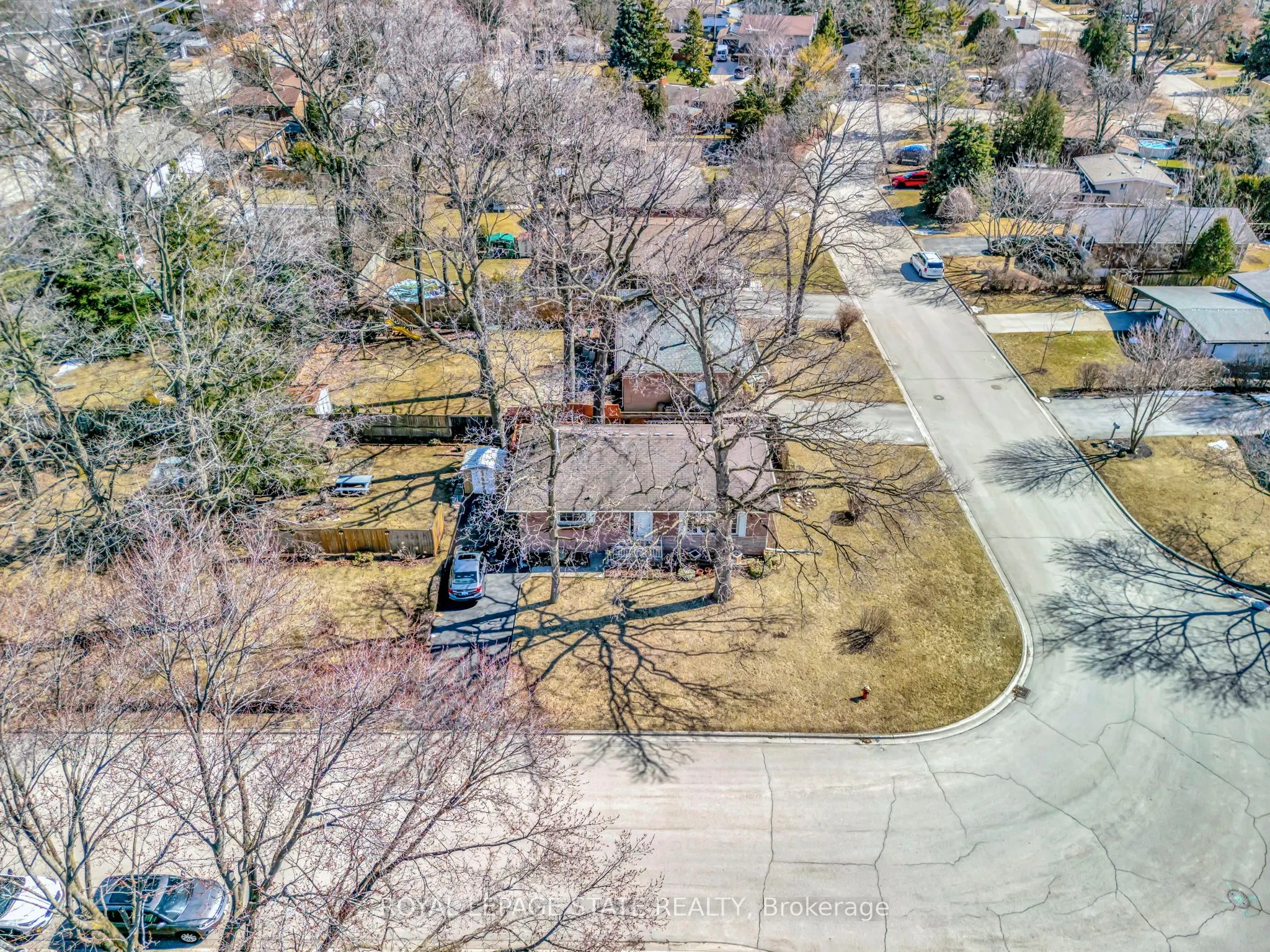 429 Norrie Crescent