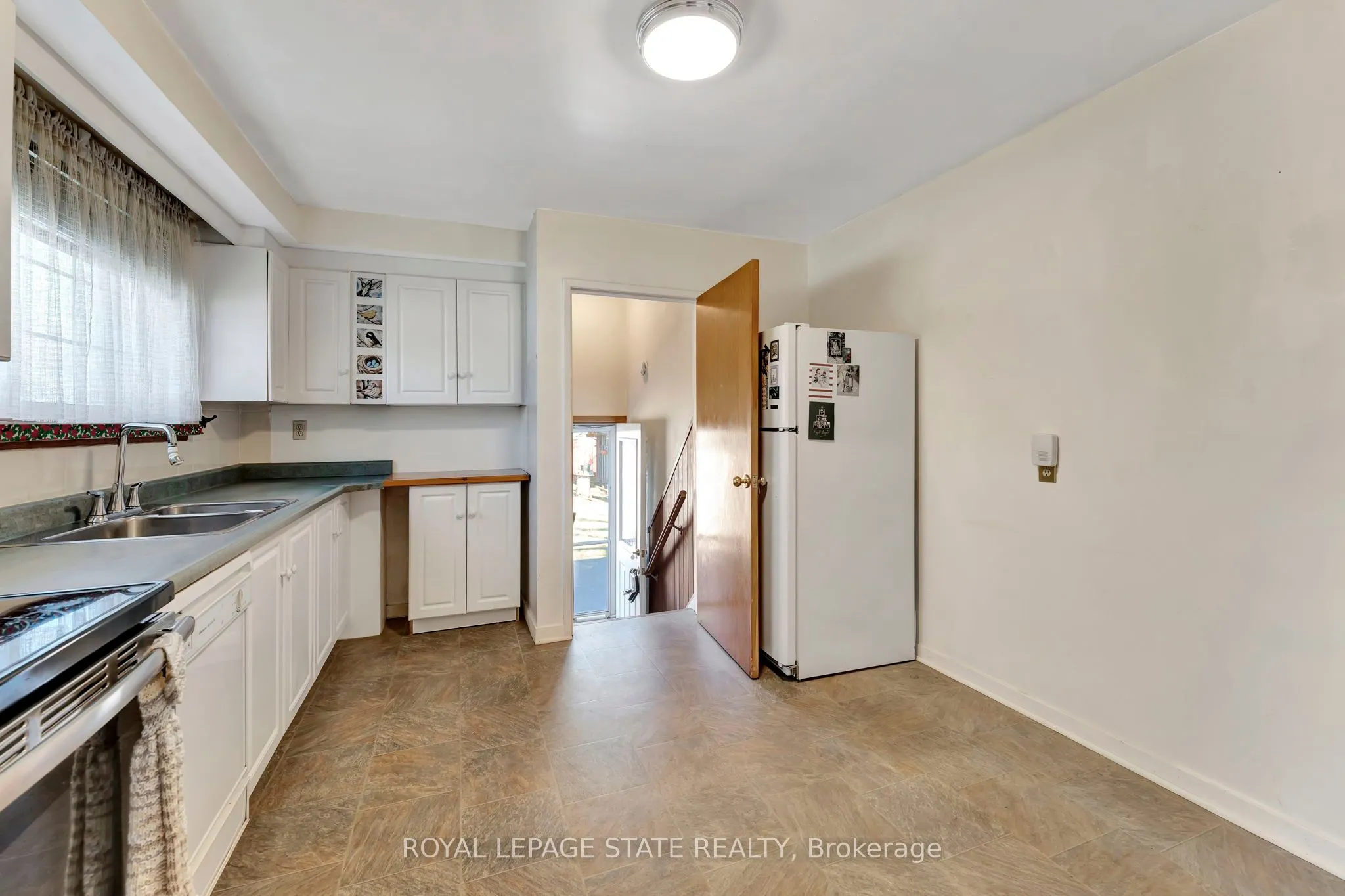 429 Norrie Crescent