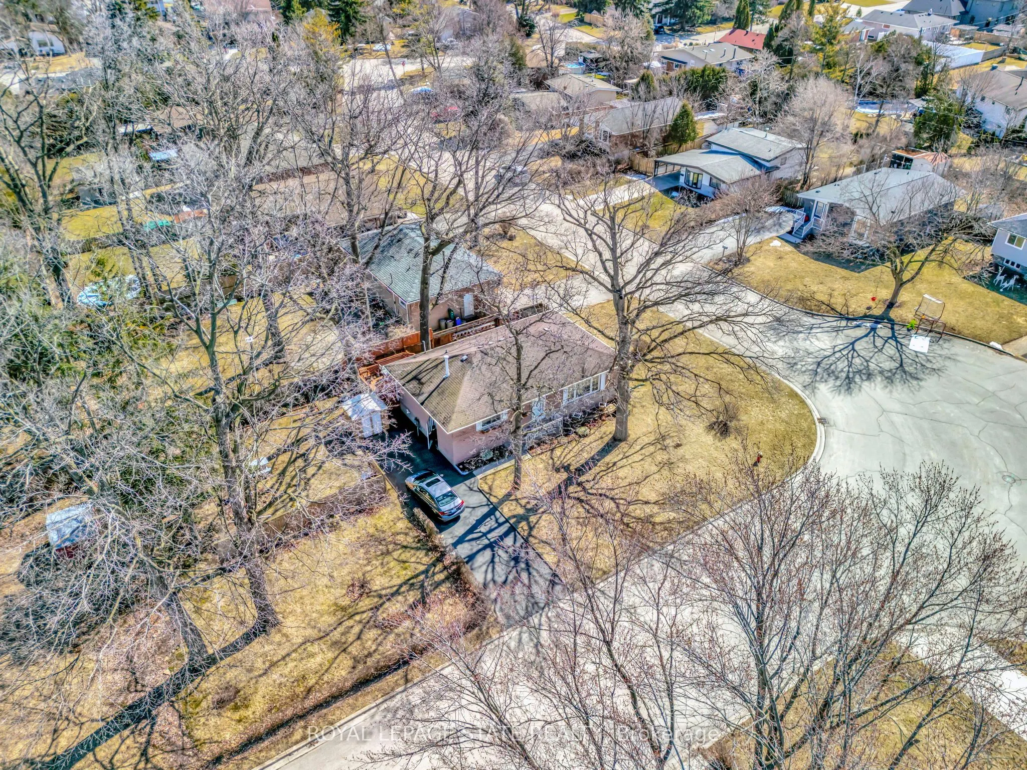 429 Norrie Crescent