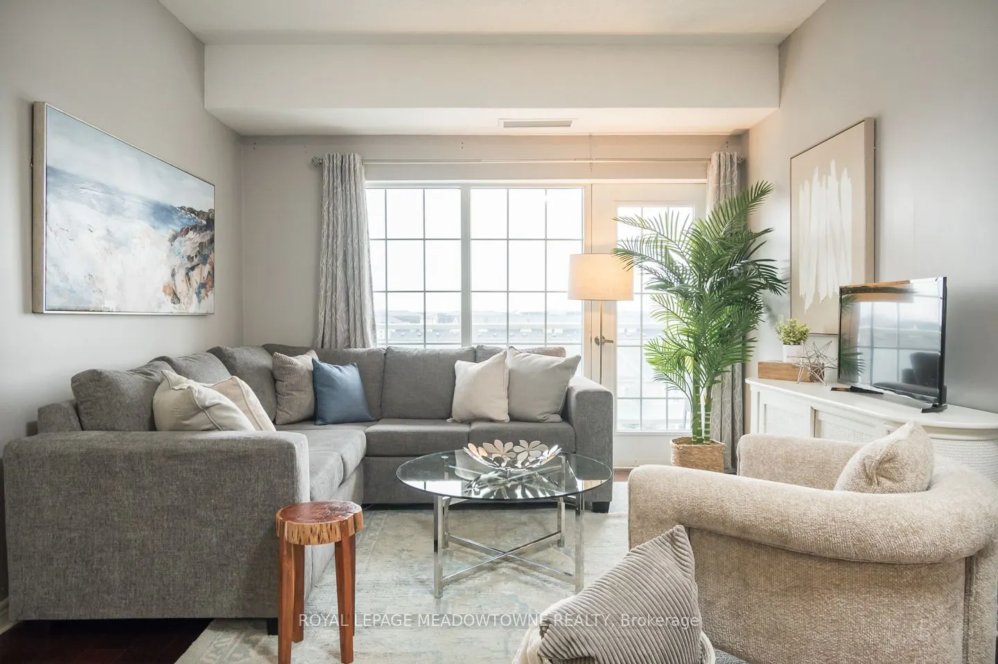 1379 Costigan Road, #411