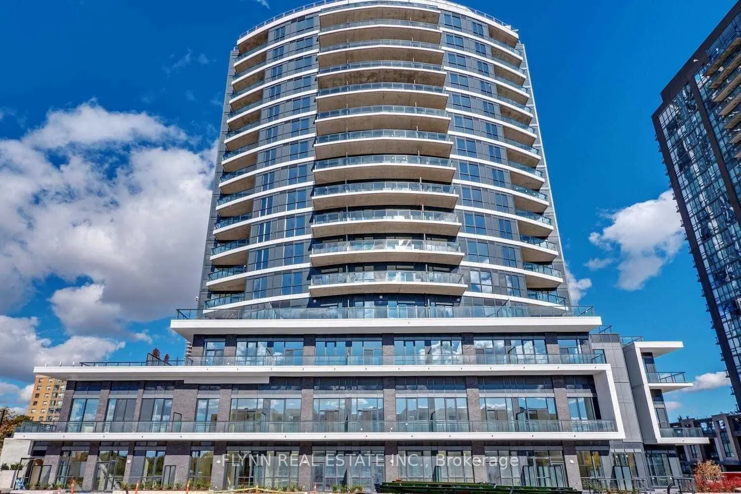 65 Watergarden Drive, #212