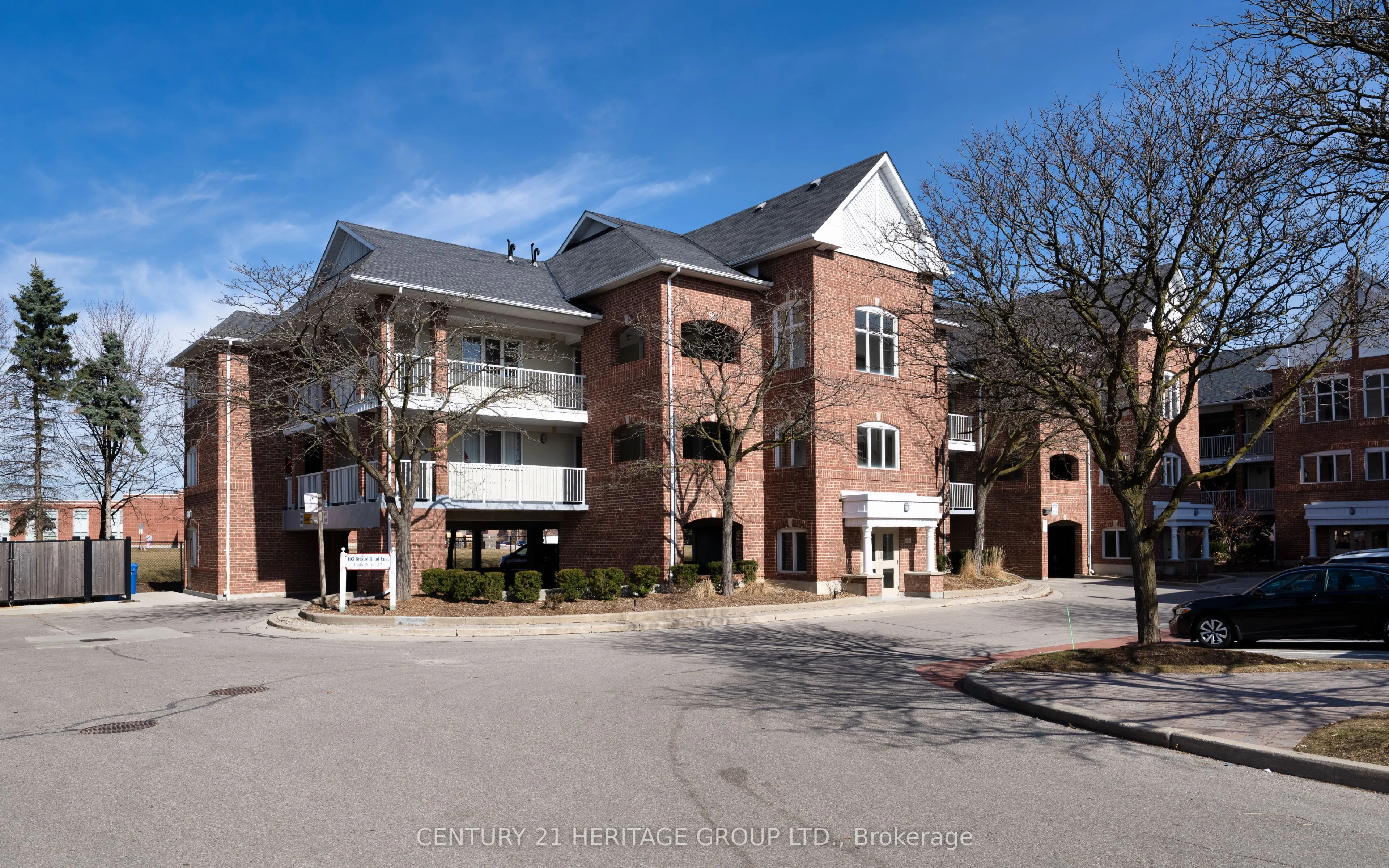 103 Bristol Road E, #201