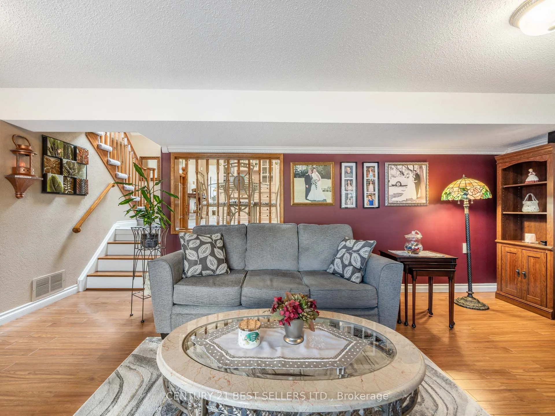 15 Blackthorn Lane