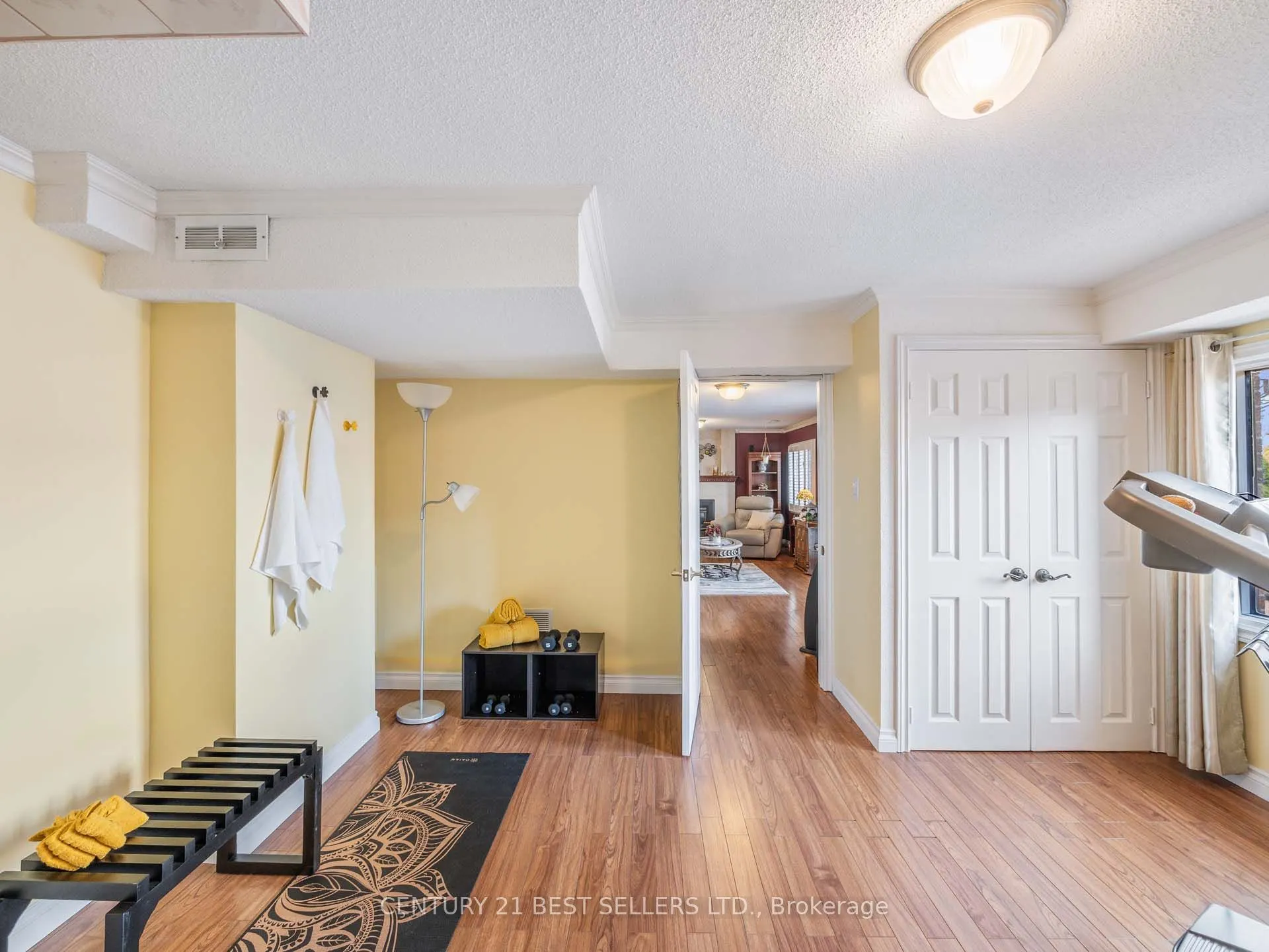 15 Blackthorn Lane