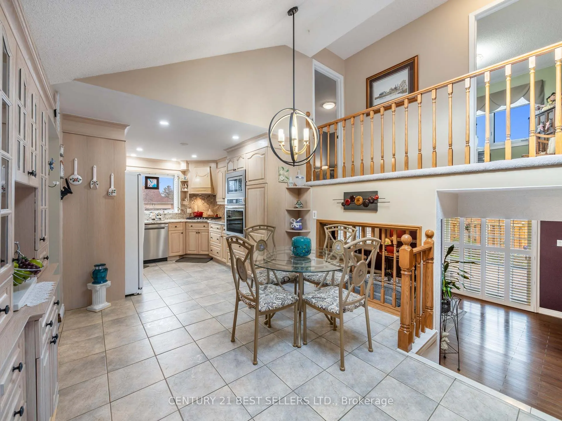 15 Blackthorn Lane