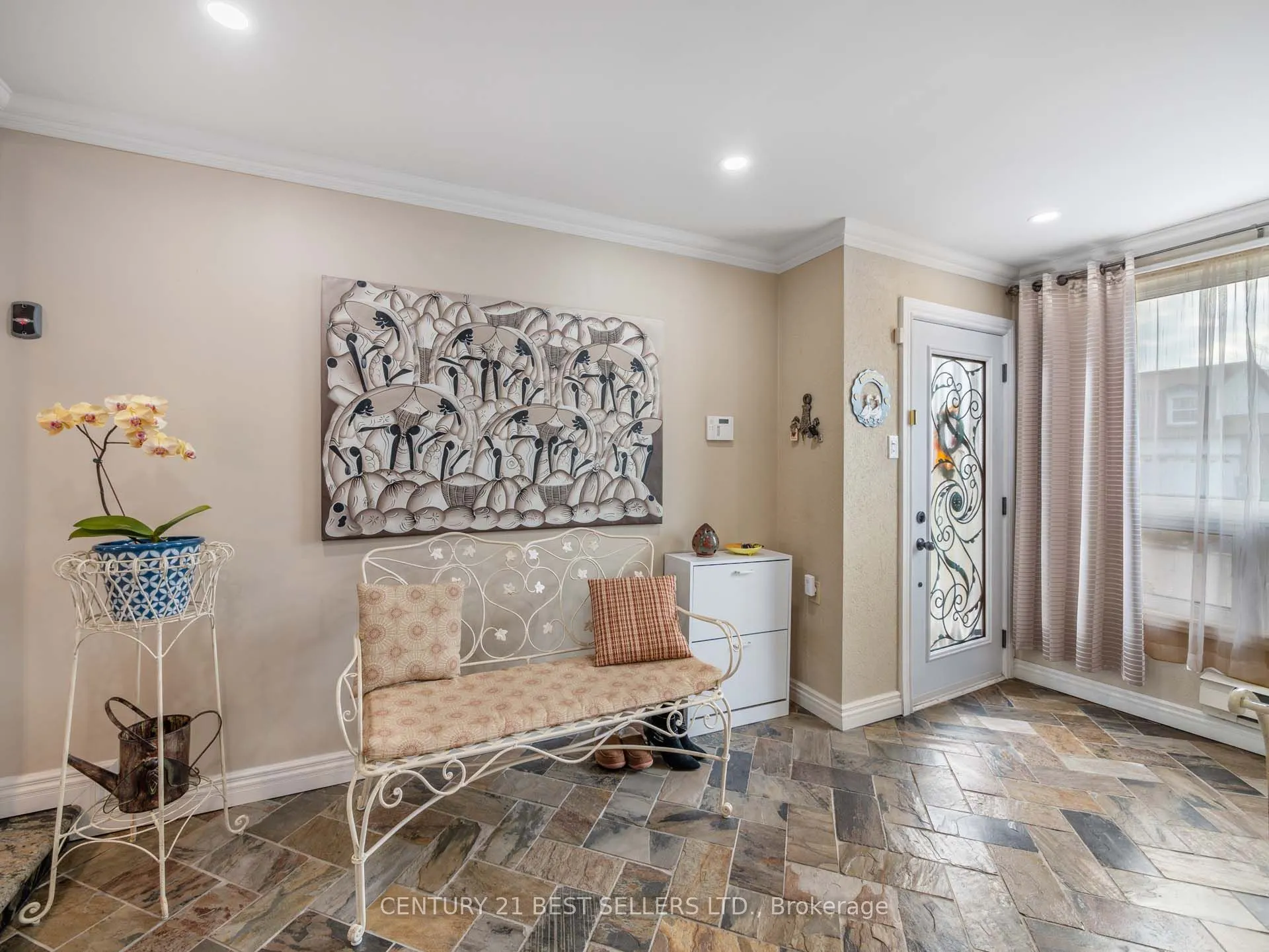15 Blackthorn Lane