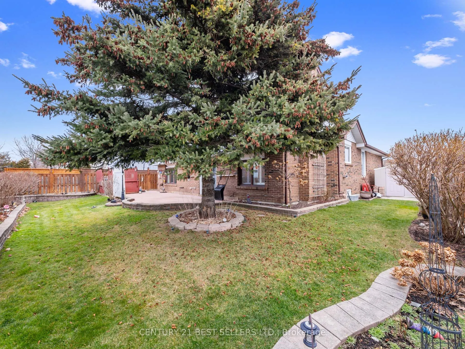 15 Blackthorn Lane