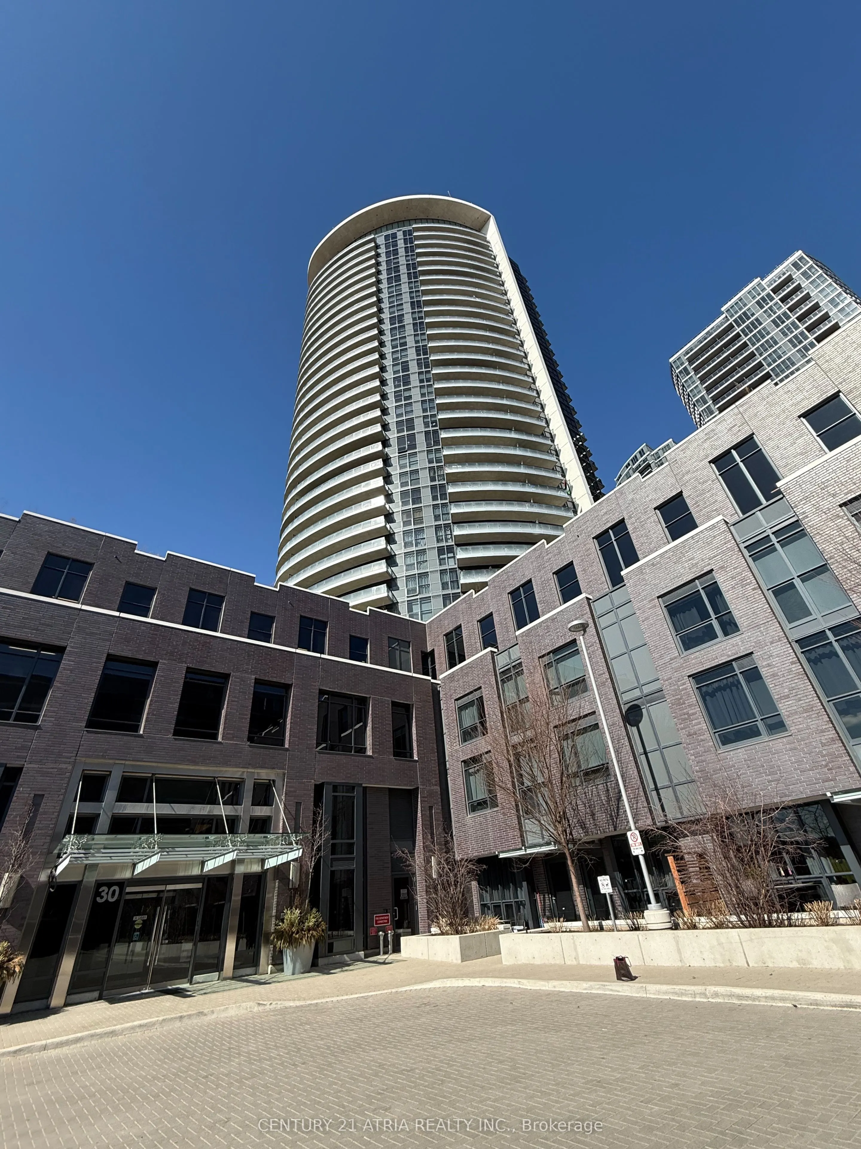 30 Gibbs Road, #1302