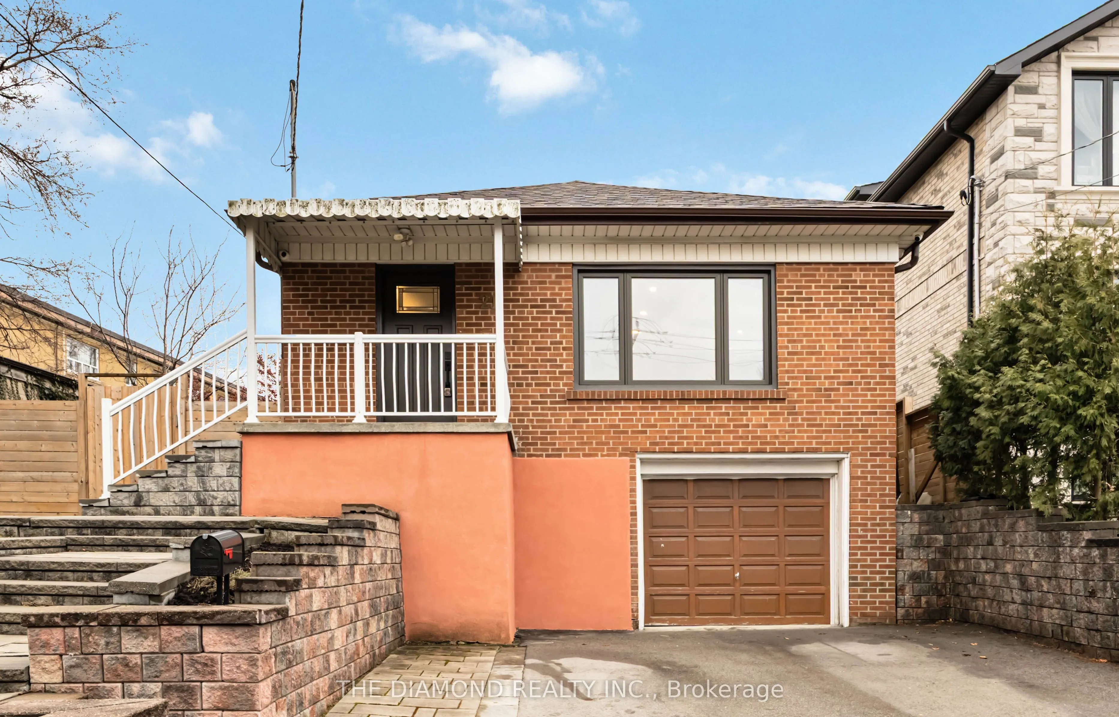 21 Gracefield Avenue