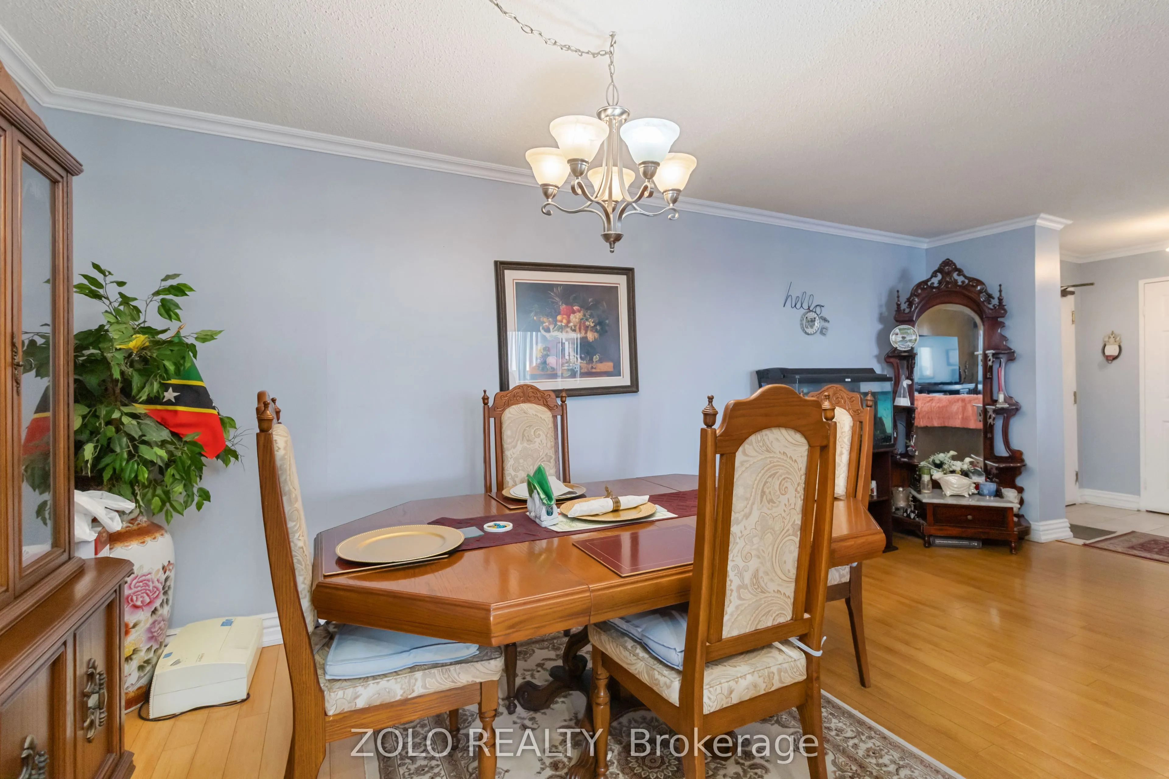 5 Lisa Street, #1601