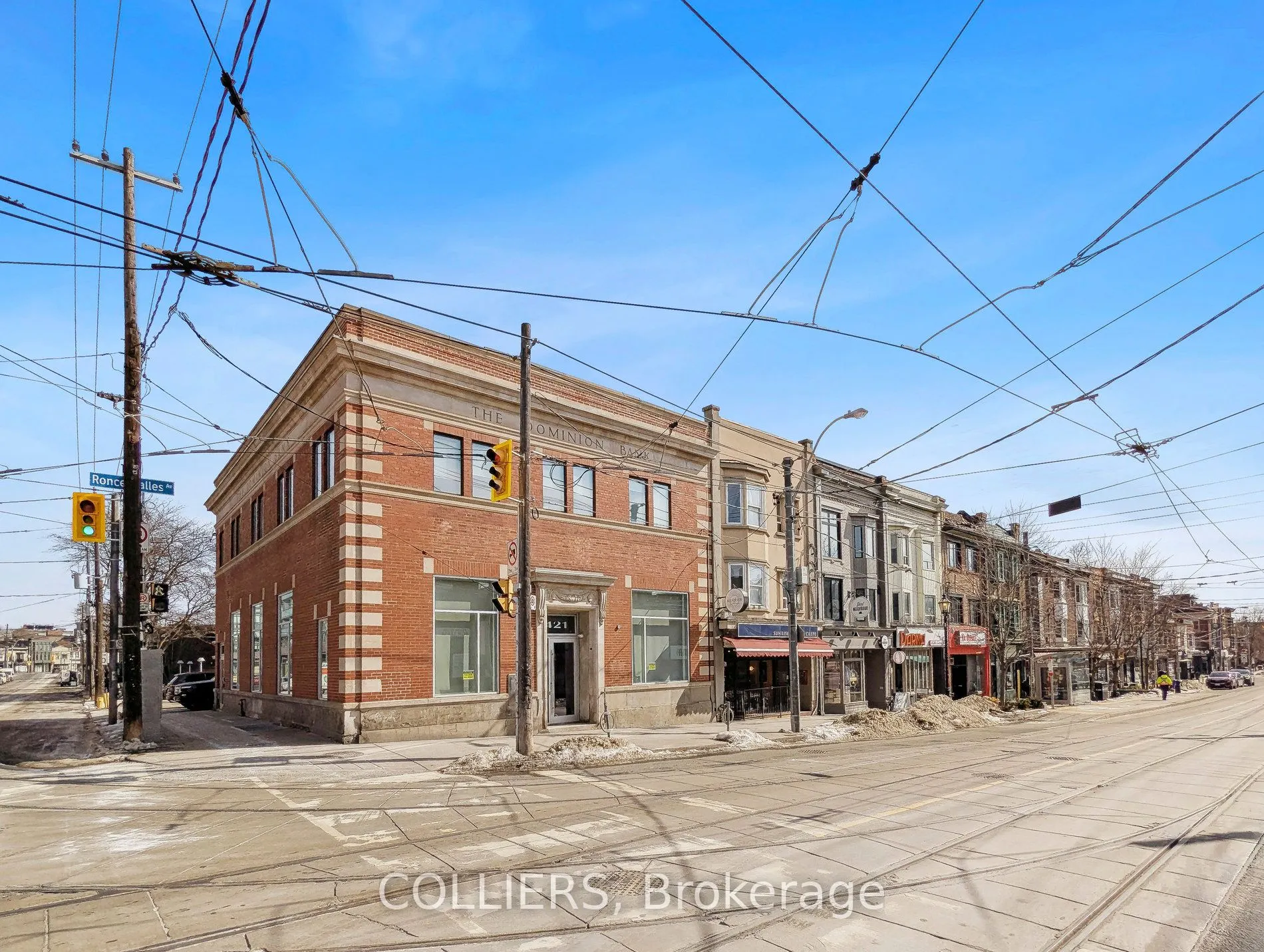 421 Roncesvalles Avenue