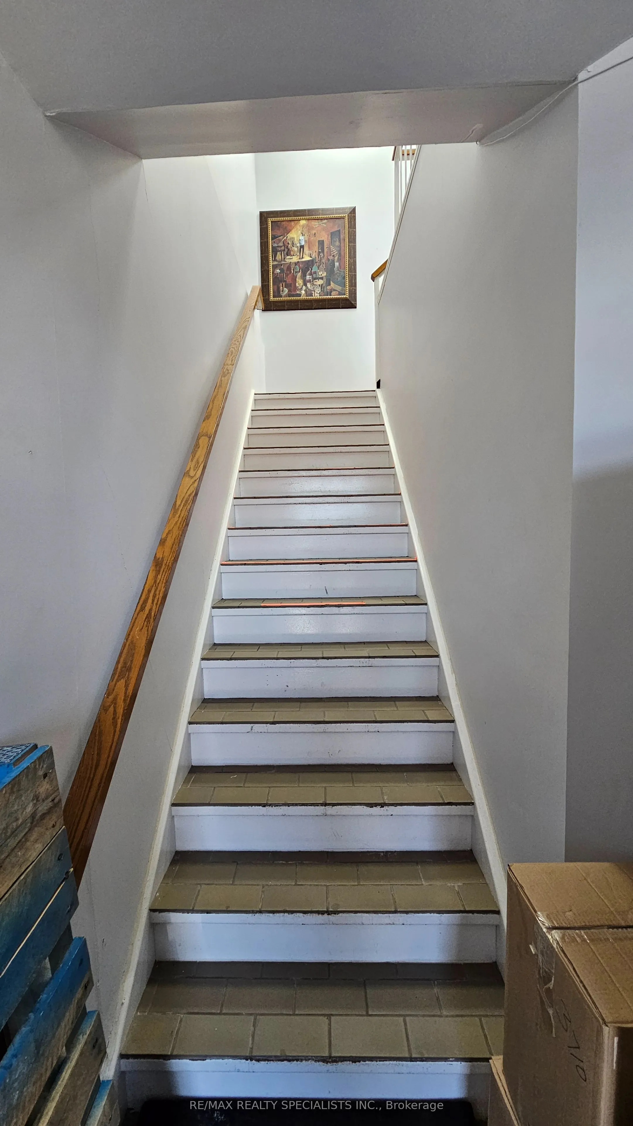 120 Traders Boulevard E, #203