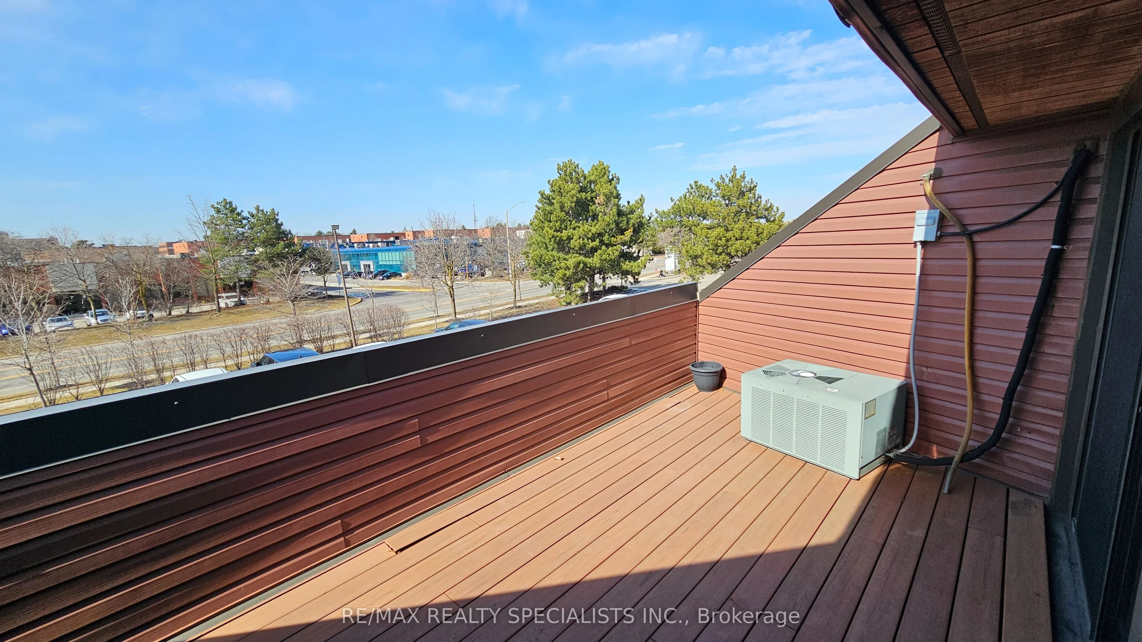 120 Traders Boulevard E, #203