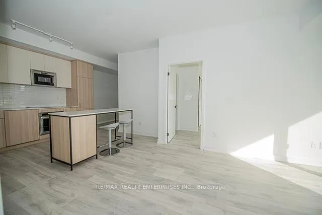 215 Lakeshore Road W, #345