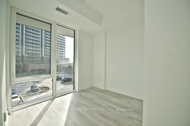 215 Lakeshore Road W, #345