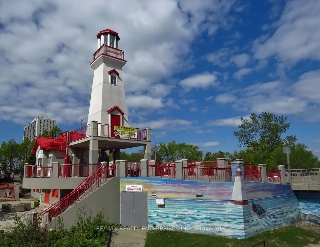 215 Lakeshore Road W, #345
