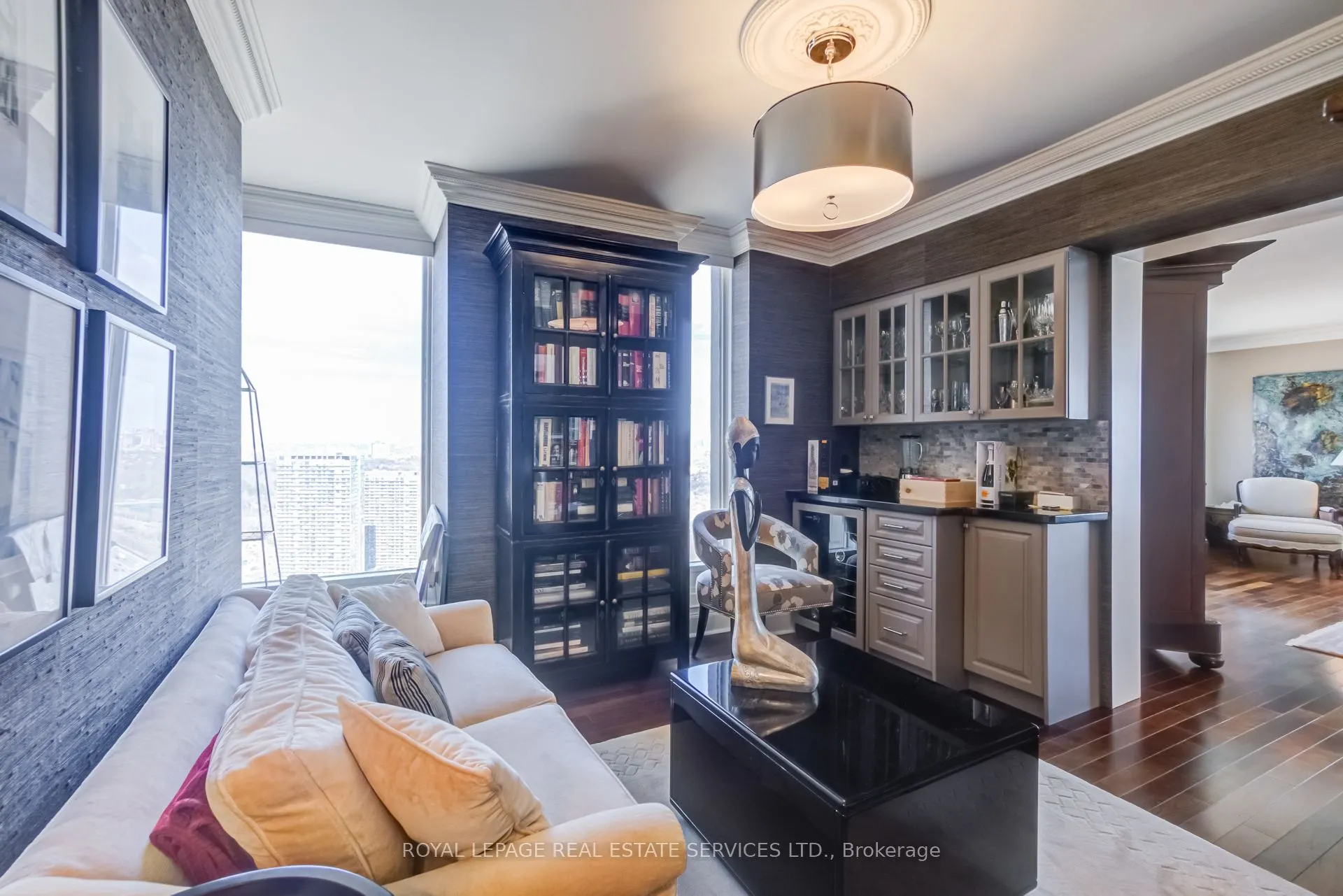 2045 Lake Shore Boulevard W, #4404