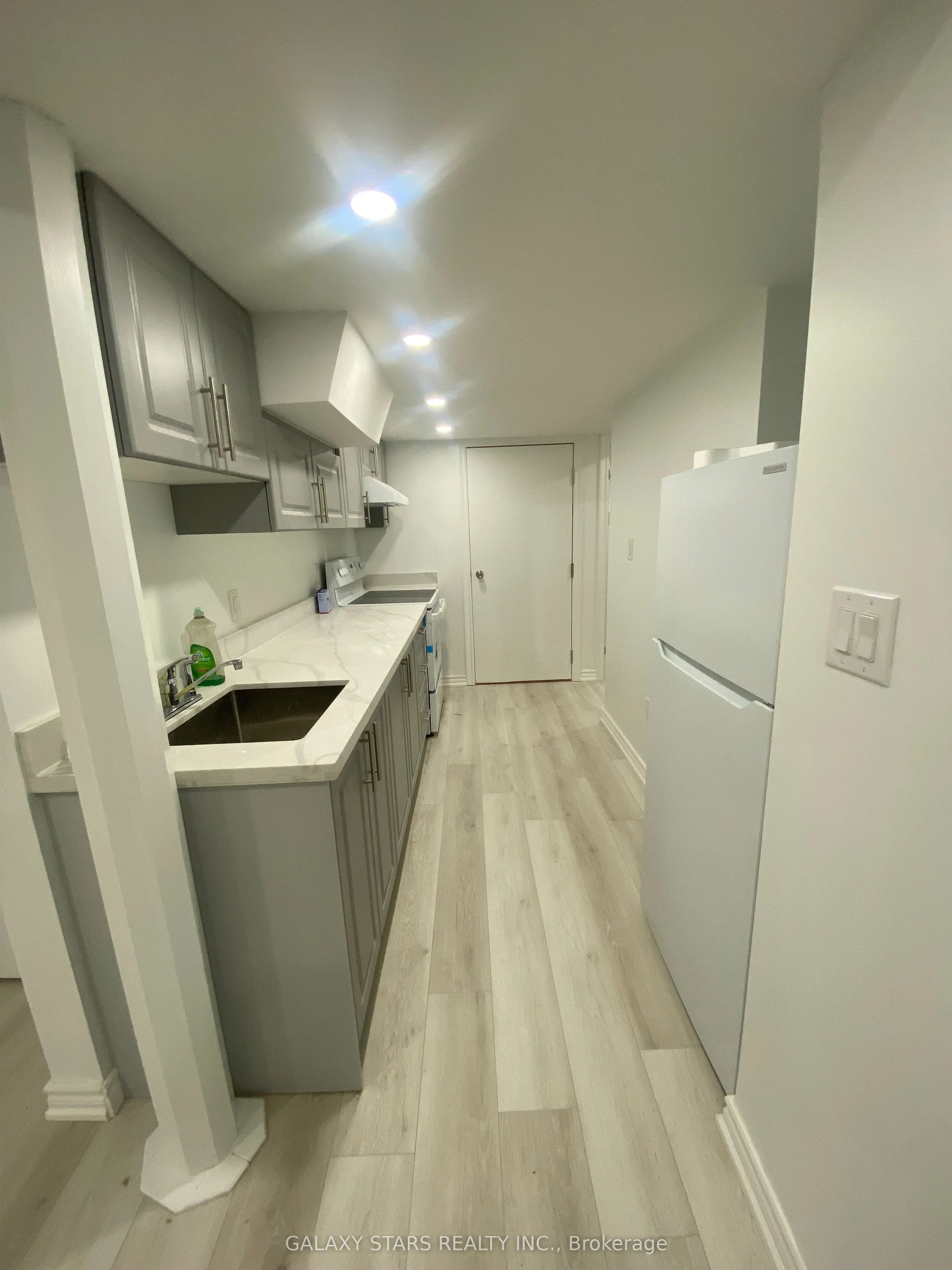 25 Drummondville Drive, #Bsmt