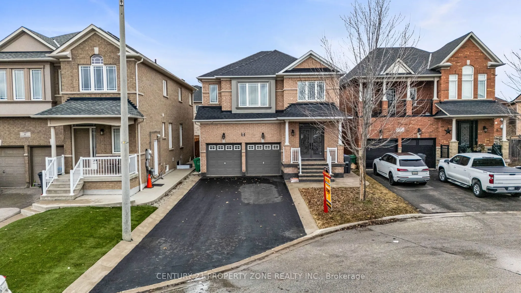 8 Griffith Court
