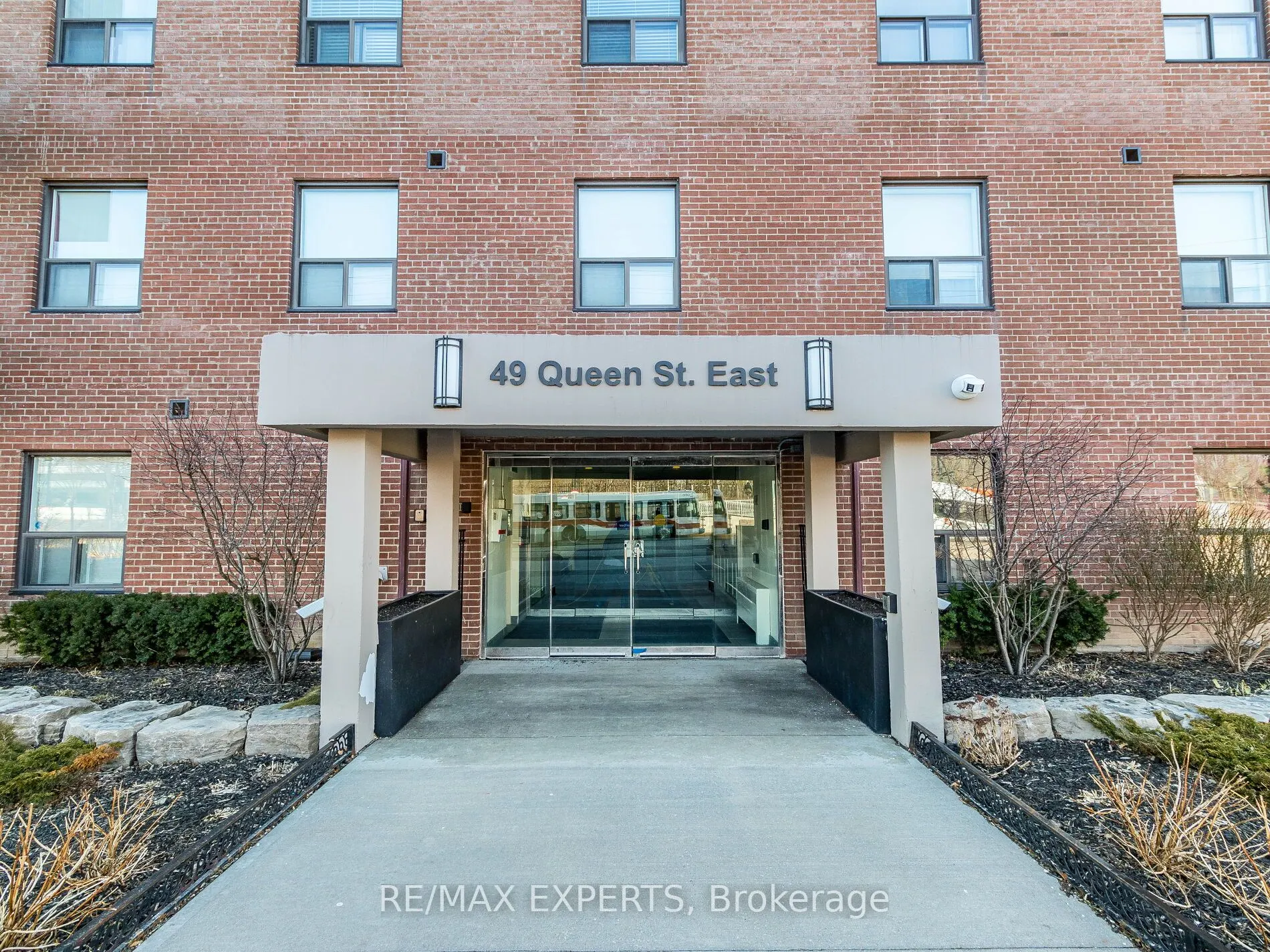 49 Queen Street E, #703