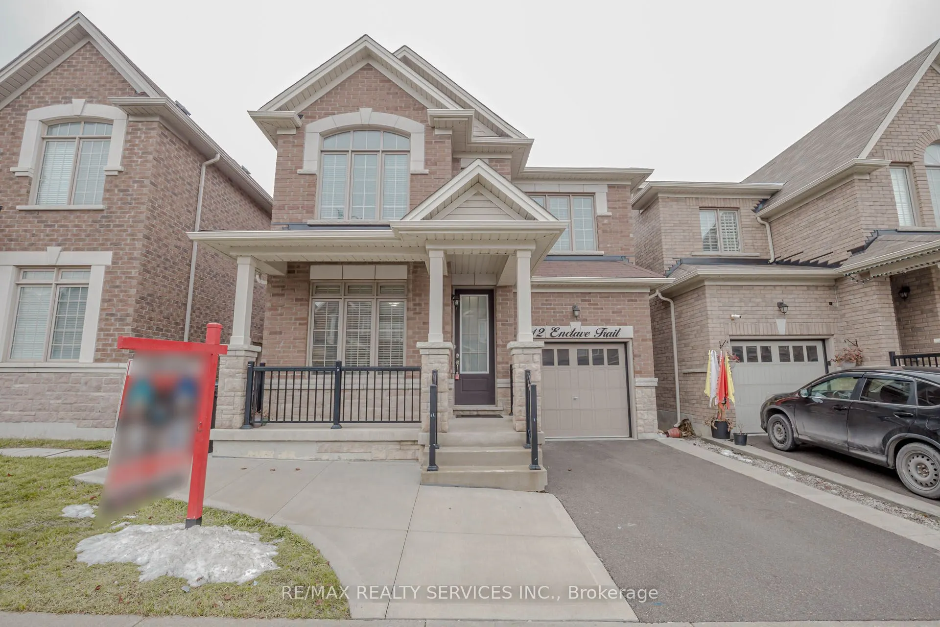 12 Enclave Trail