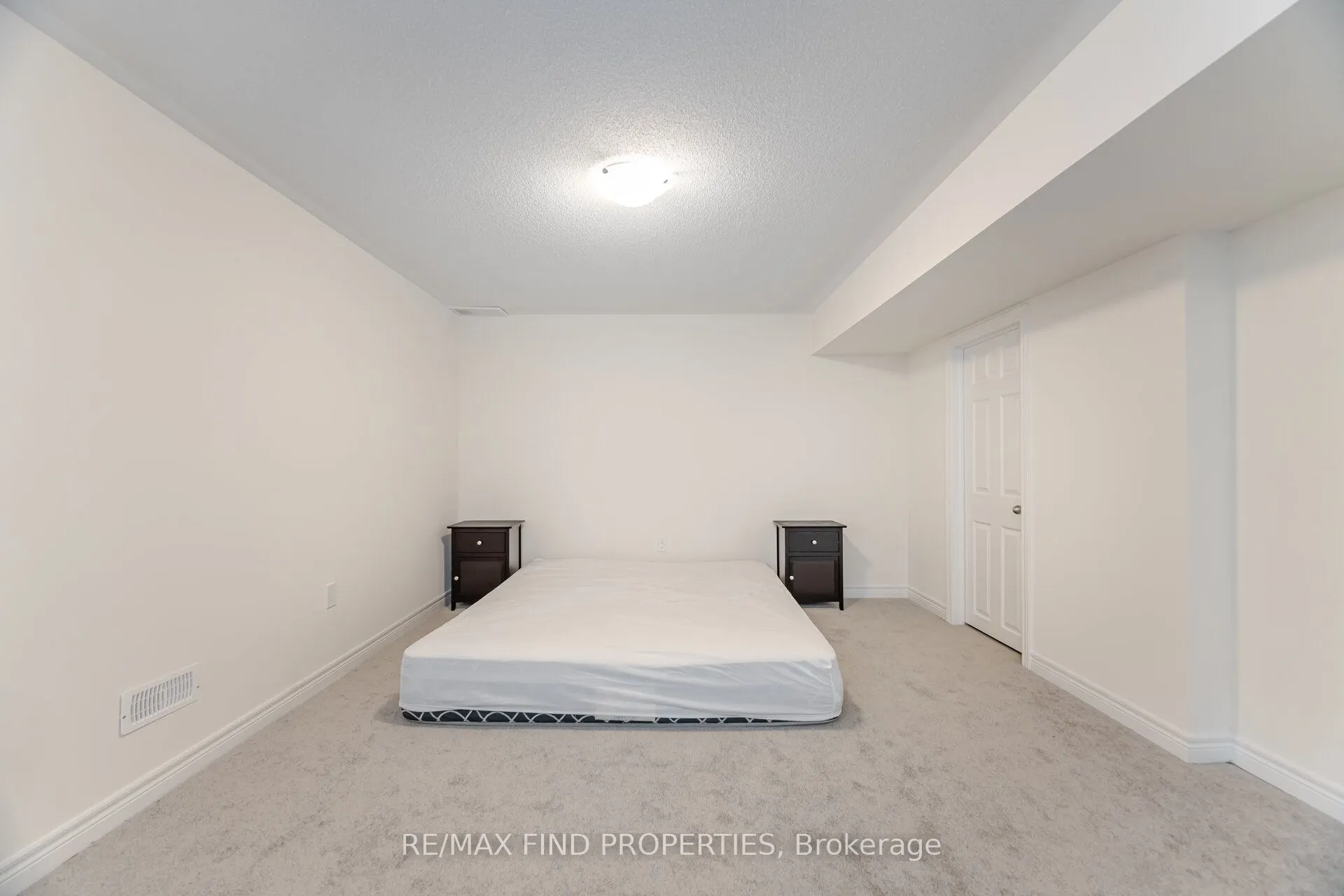 3909 Koenig Road
