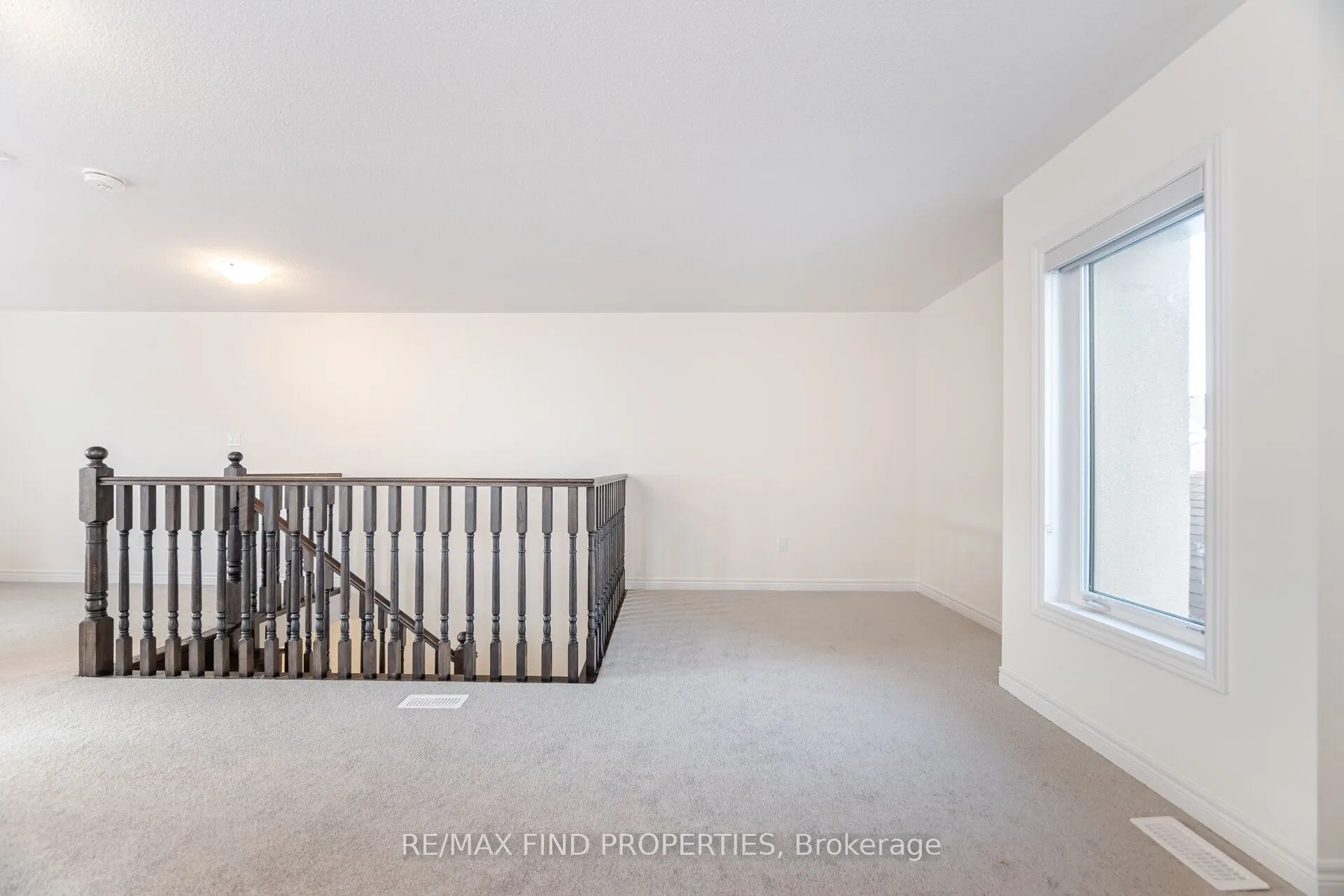 3909 Koenig Road