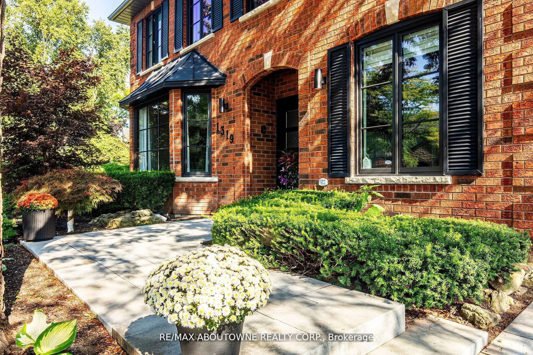 1319 Greeneagle Drive