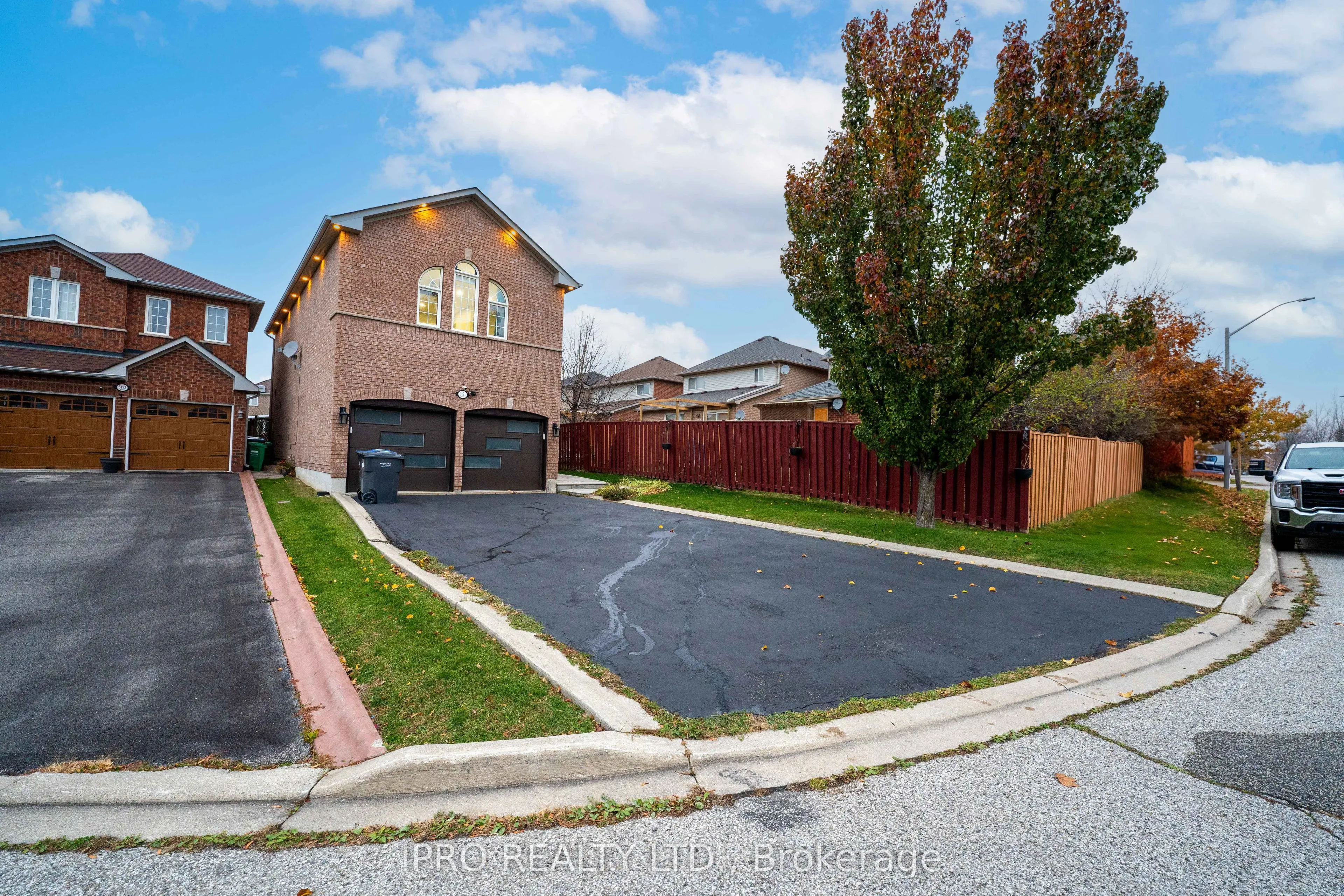 3191 Oakview Road