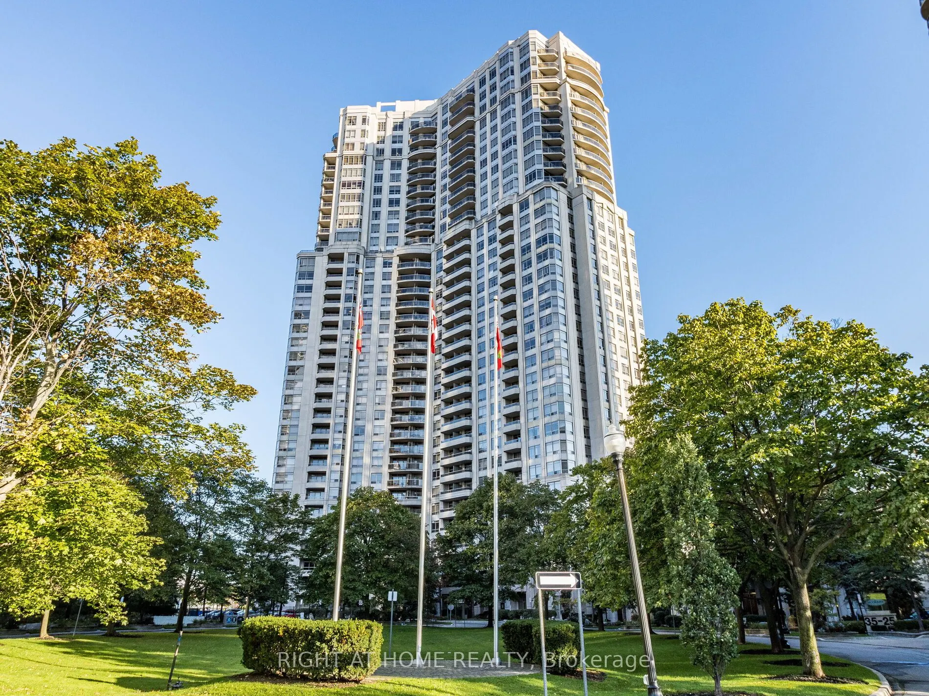 35 Kingsbridge Garden Circle, #701