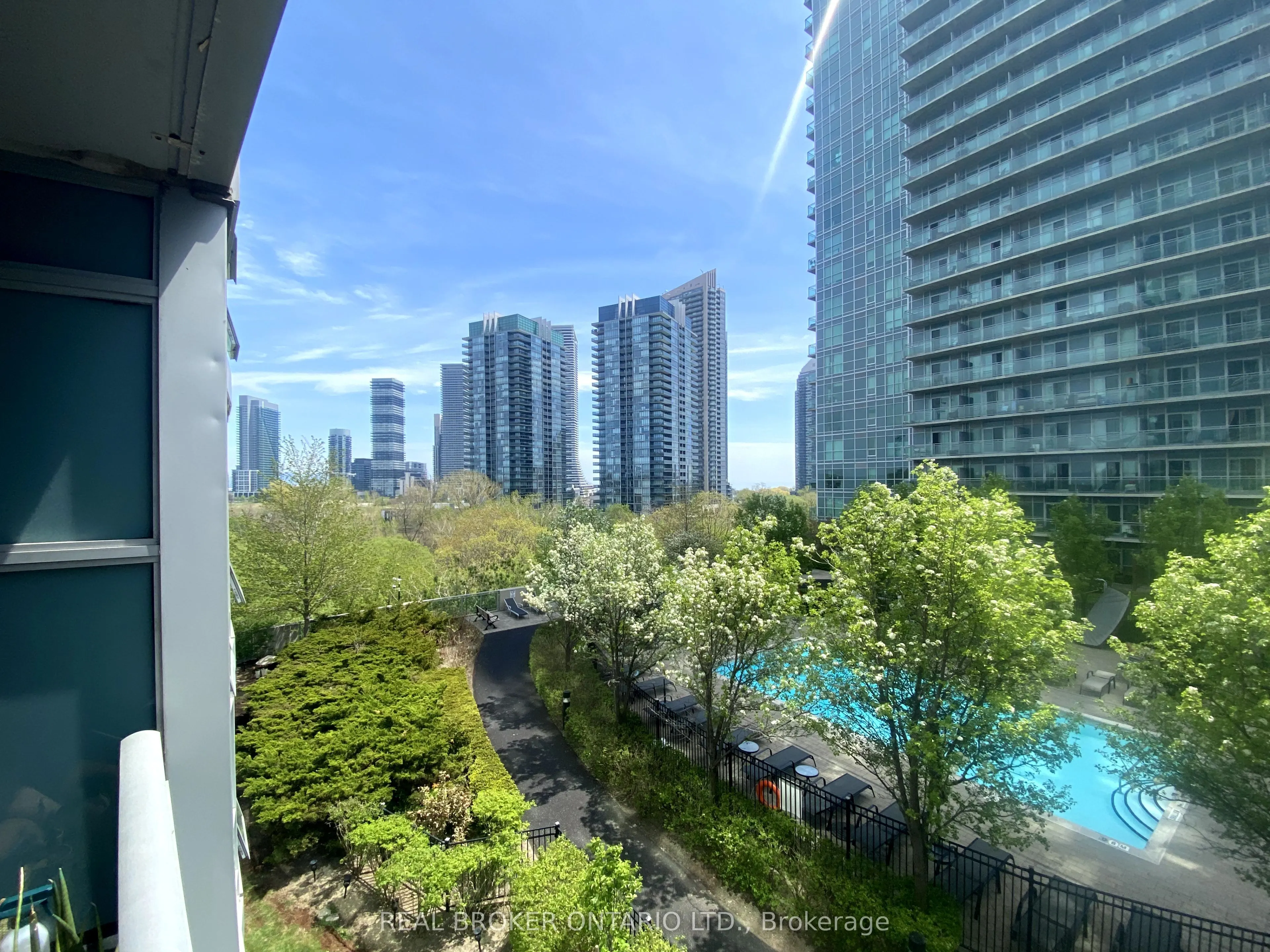 185 Legion Road N #608