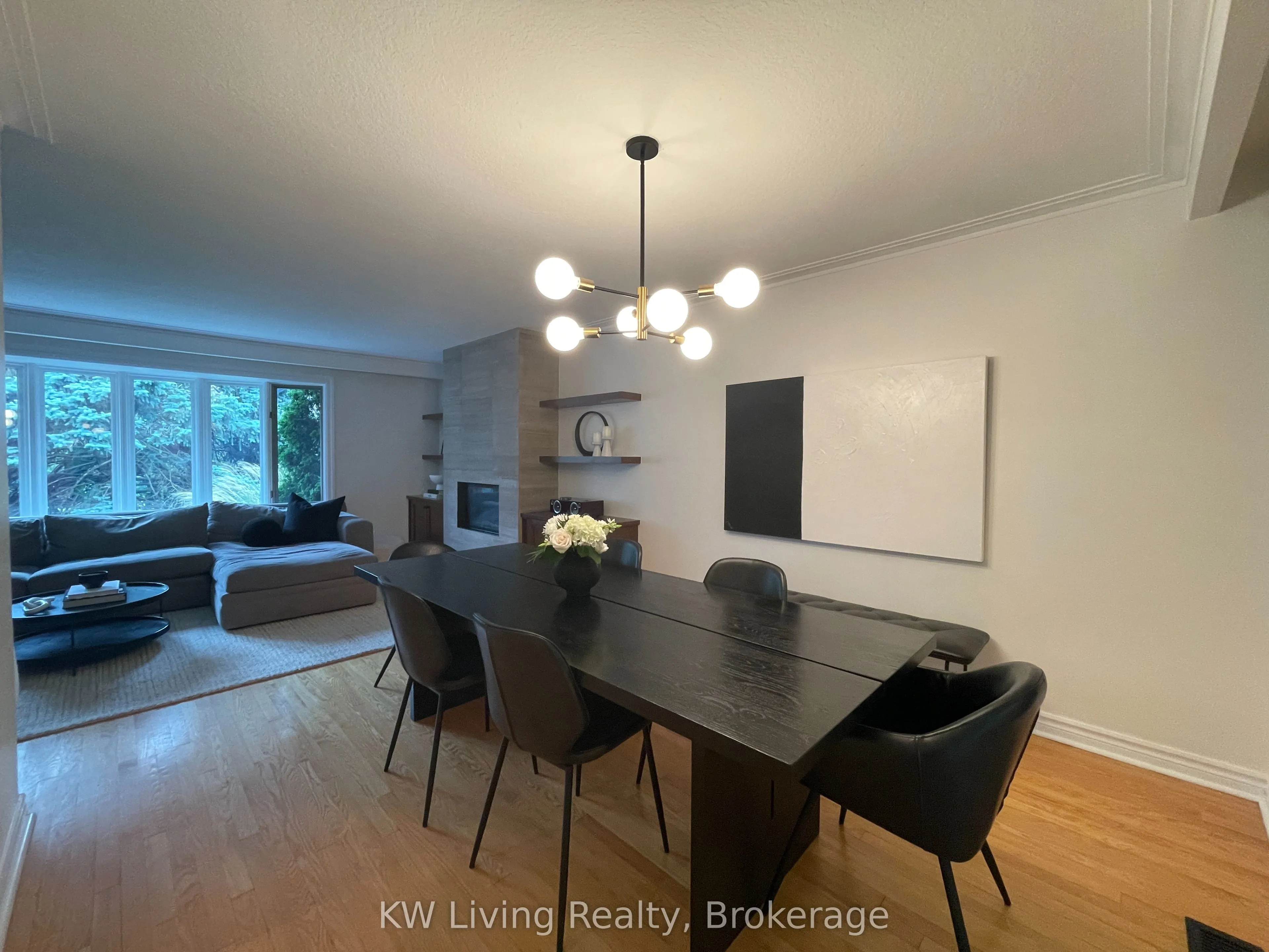 6 Hillavon Drive