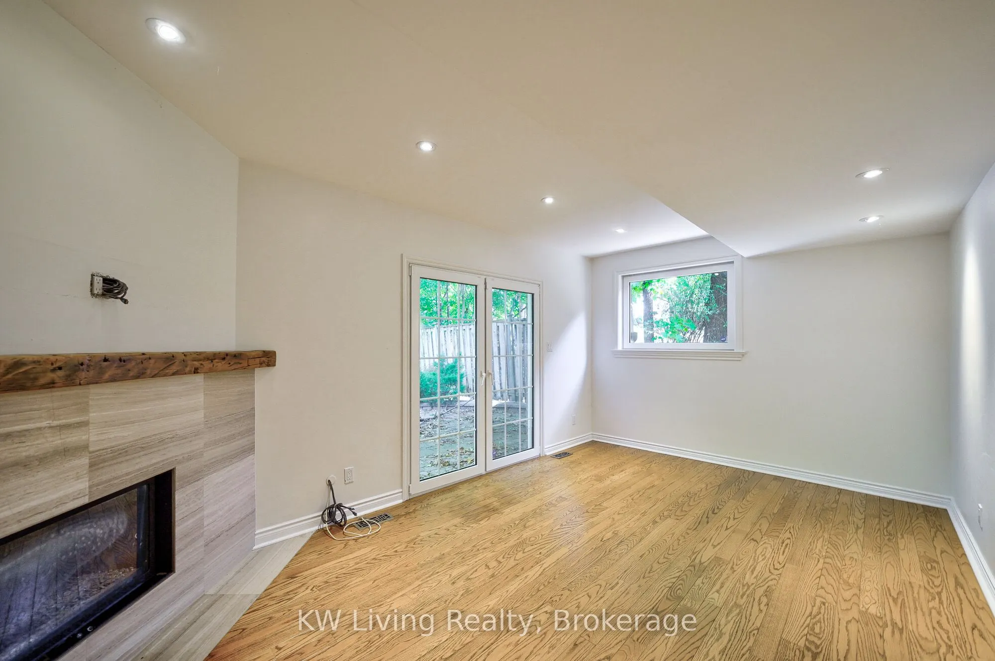 6 Hillavon Drive