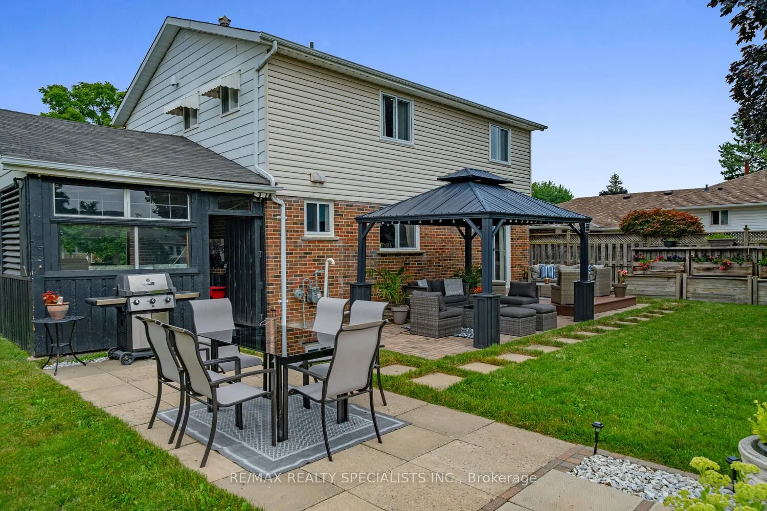 18 Fagan Drive